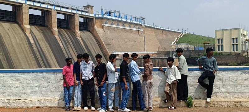 പ്രമാണം:34046 t9.jpg