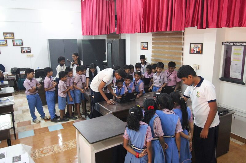 പ്രമാണം:37001-LK-Freedom Fest-6.jpg