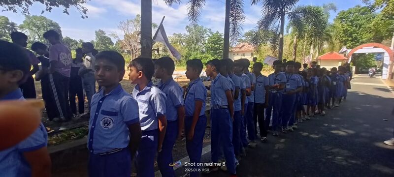 പ്രമാണം:37258-clean day.jpg