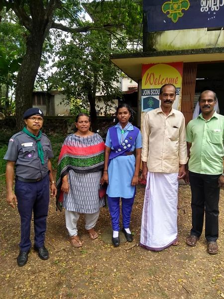 പ്രമാണം:42029 guides.jpg