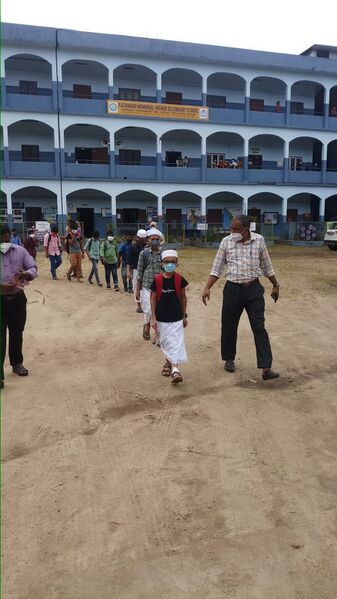 പ്രമാണം:47045-THIRIKE 2.jpeg