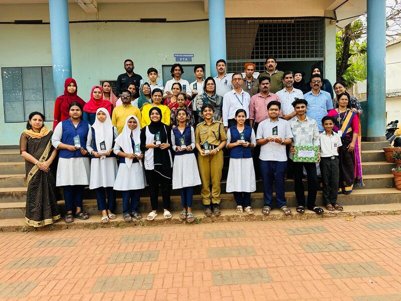 പ്രമാണം:47064 prathiba1.jpeg