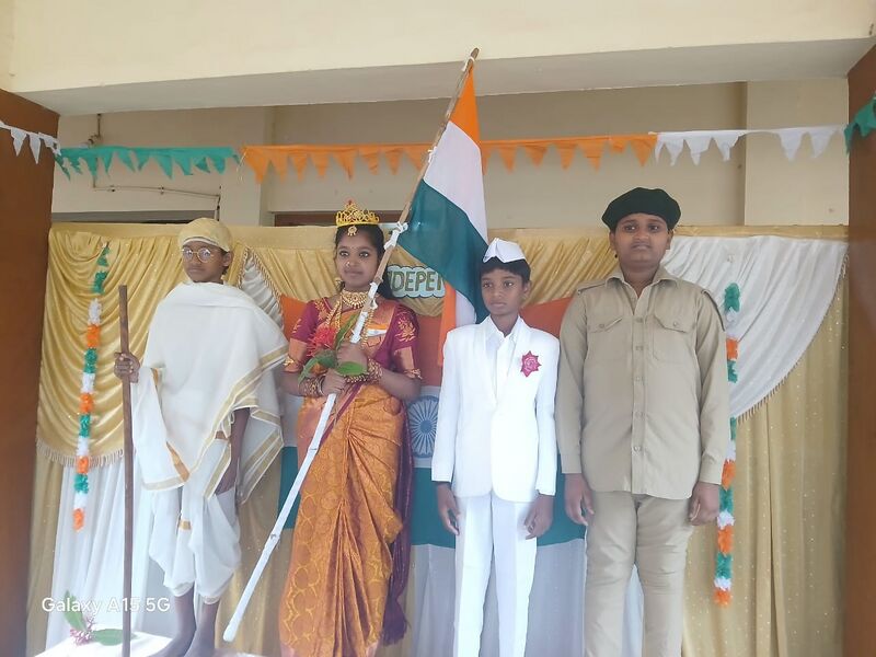 പ്രമാണം:SPAUPS ERUTHENPATHY INDEPENDENCE DAY 2025.jpeg