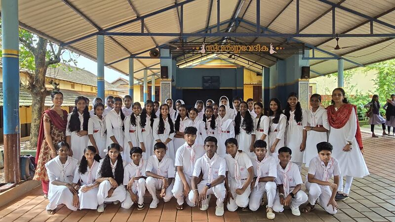 പ്രമാണം:20042 JRCUnit.jpg