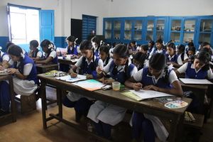 21001 drawing competition1.resized.JPG