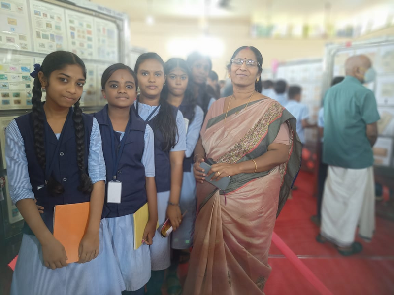 പ്രമാണം:21060 exibition2.png