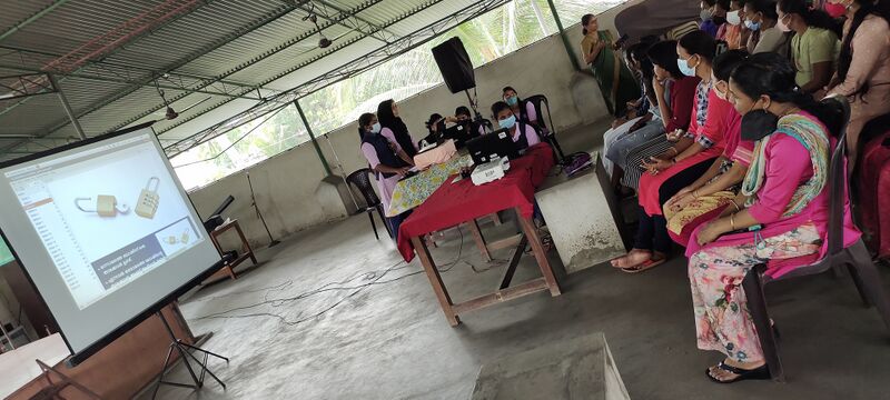 പ്രമാണം:25078-EKM-CKCS22-5 - Manju Xavier.jpg