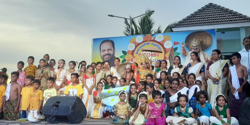 പ്രമാണം:26010-TOURISM VAARAGHOSHAM-2.jpg