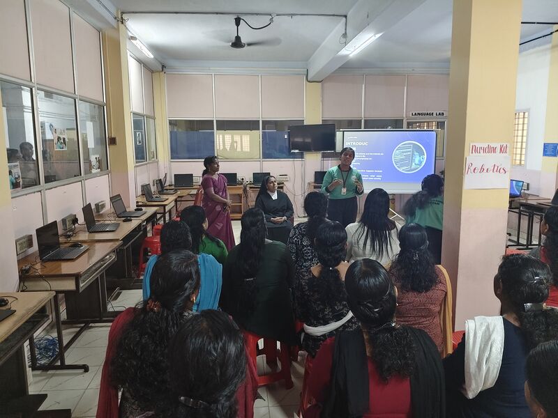 പ്രമാണം:33025 CyberSecurity Awarenessclaa.jpg