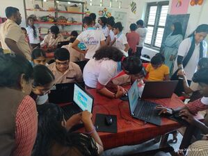 ഭിന്നശേഷി സ്കൂൾ സന്ദർശനം_ കമ്പ്യൂട്ടർ പരിശീലനം