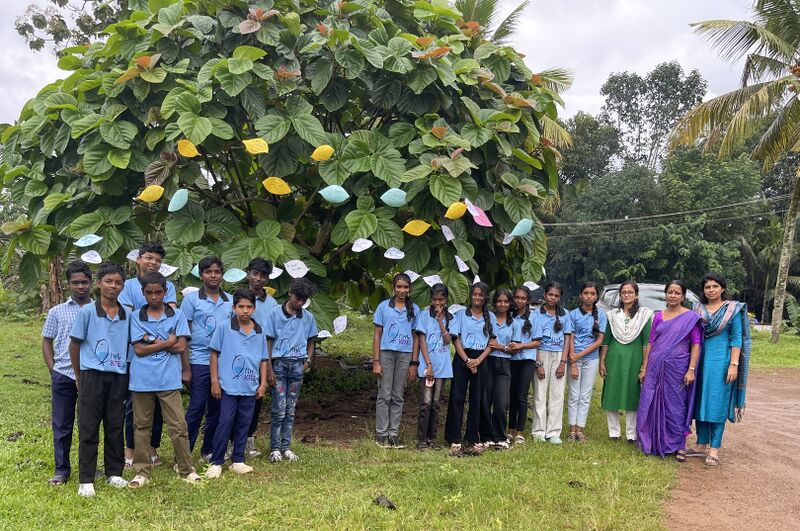 പ്രമാണം:38098-sandesh vriksham.jpeg