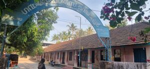 42422-school photo.jpg