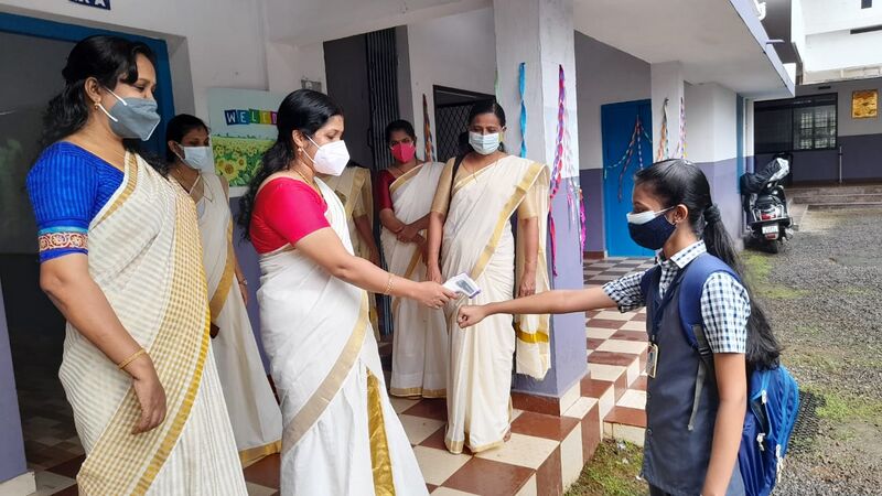 പ്രമാണം:BS21 EKM 25093 4.jpg