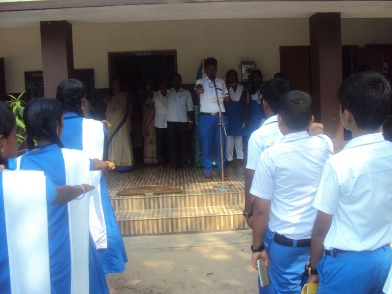 പ്രമാണം:Cleanhands 16 35052 (1).jpg