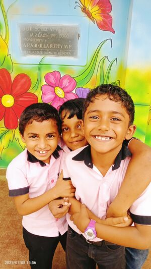 ചിരി 2025.jpg