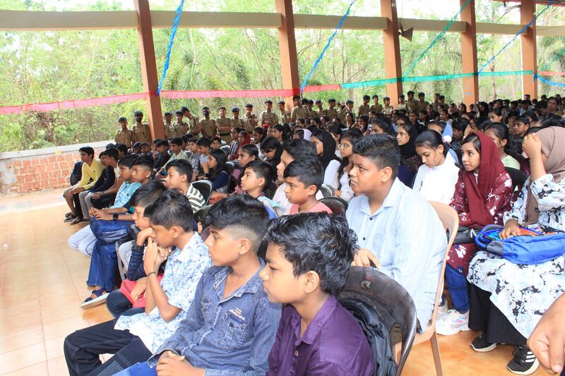 പ്രമാണം:1385 june1.JPG