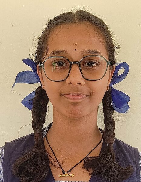 പ്രമാണം:22076 LK Alka.jpg