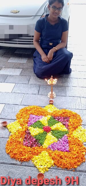 25071 pookkalam 13.jpg