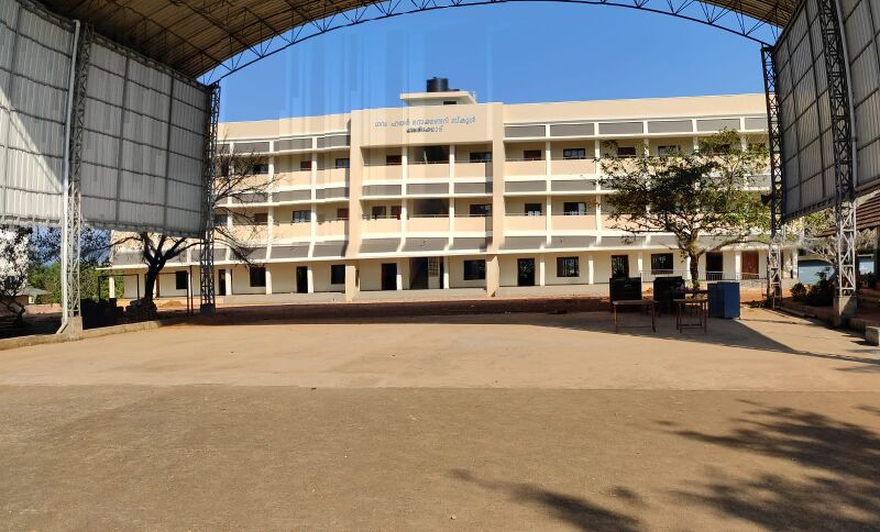 പ്രമാണം:48001- new building1.jpeg