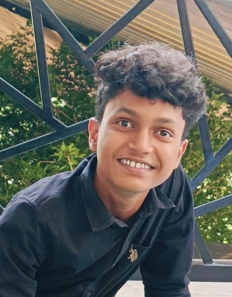 പ്രമാണം:Kkd-lk-camp24-A 03 Adi kailas- animation.jpg