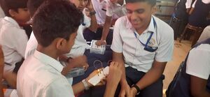 RE23-26 KKD 47106 4.jpg