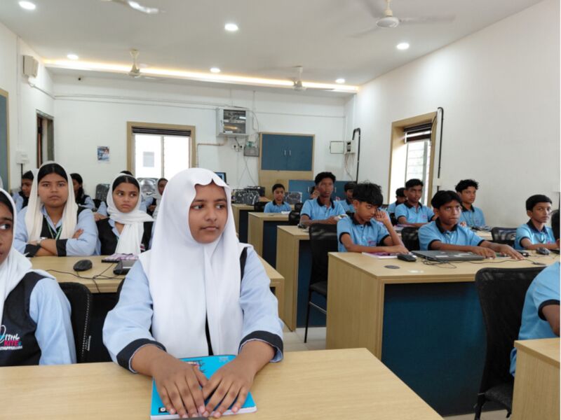 പ്രമാണം:011 kite priliminary camp 19077.jpg