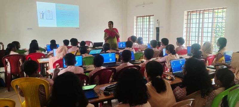 പ്രമാണം:19002 lk2.jpg