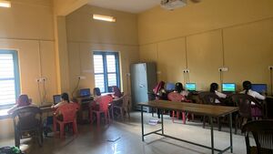 19611 GLPSHOOL LAB.resized.jpg