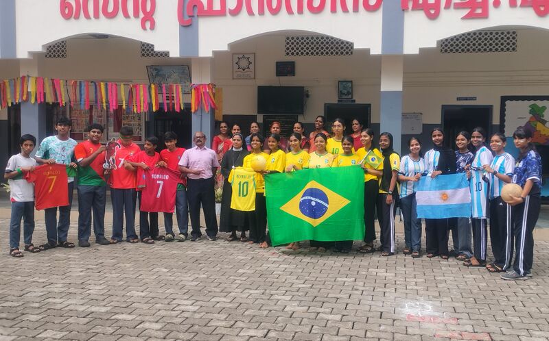 പ്രമാണം:25018-EKM-GOAL2026-TEAMS.jpg