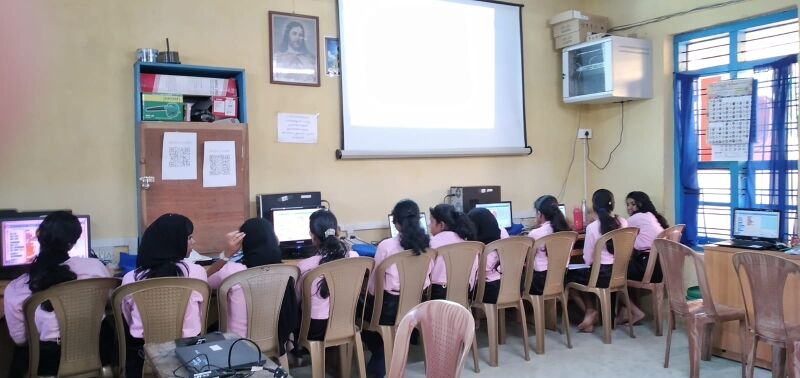 പ്രമാണം:29040-LK Routine Class-2.jpg