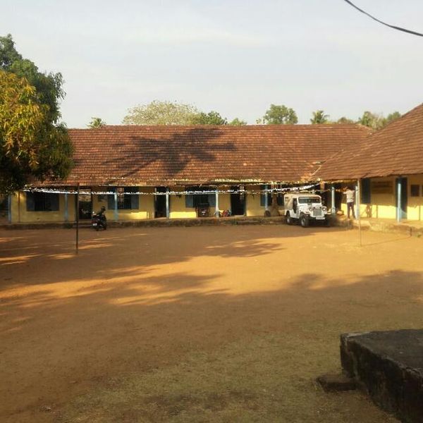 പ്രമാണം:37036 schl.jpg