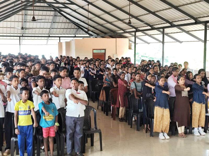 പ്രമാണം:38096 antidrugs day.jpeg