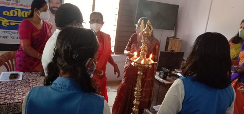 പ്രമാണം:44018 sh6.jpg