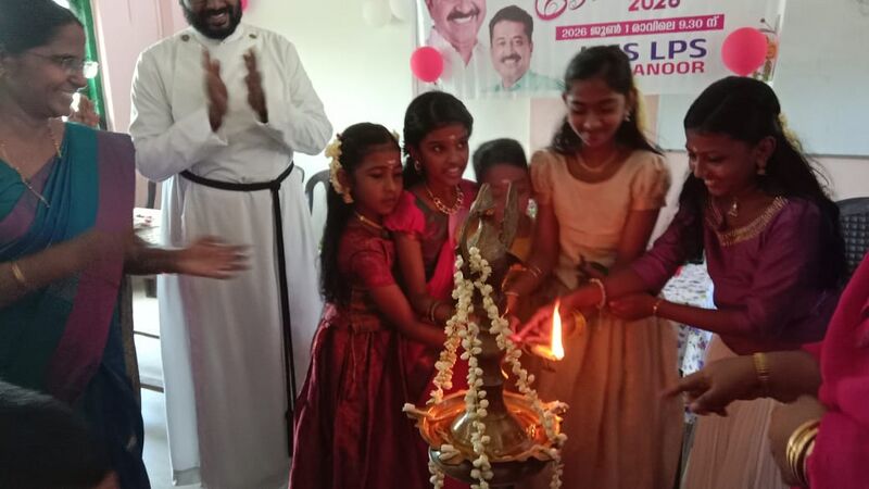 പ്രമാണം:44237 106.jpeg