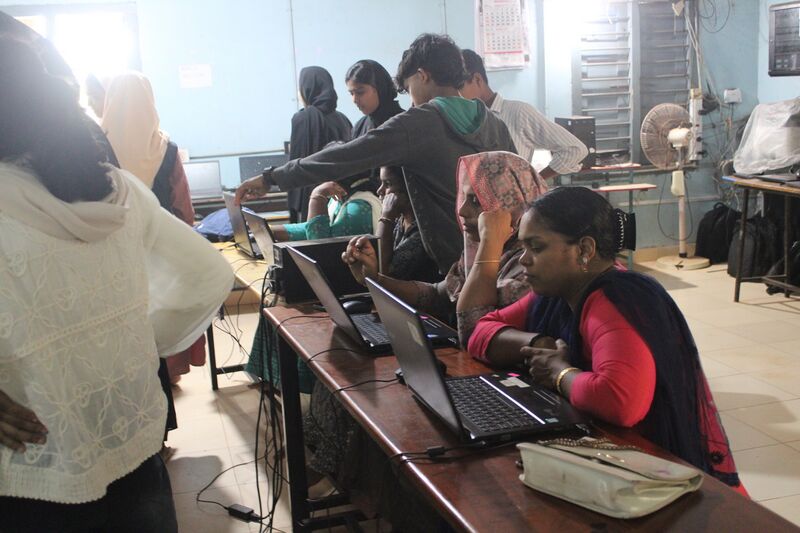 പ്രമാണം:Drcmlp-lk 2.jpg