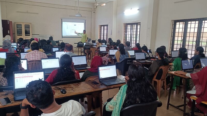 പ്രമാണം:Drcmlp tb std9 1.jpg