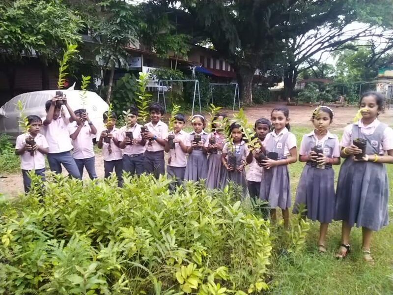 പ്രമാണം:നടാം നമുക്കുംവൃക്ഷത്തൈകൾ.jpg