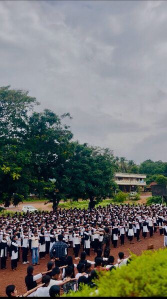 പ്രമാണം:1001984251(1).jpg