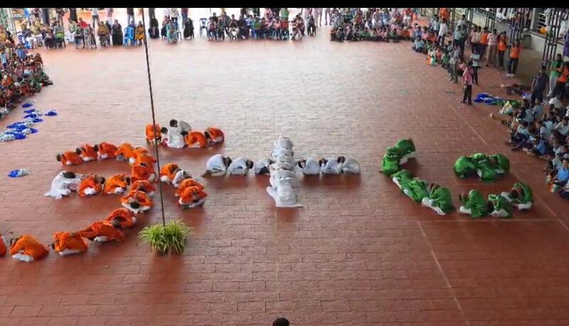 പ്രമാണം:12554 Independence day 8.jpeg