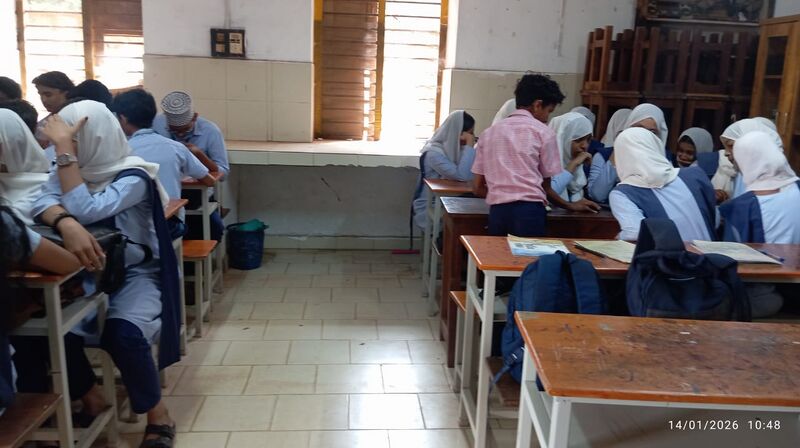 പ്രമാണം:13022 robo1.jpeg