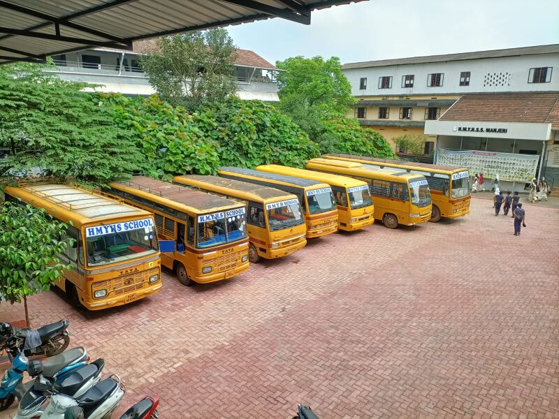 പ്രമാണം:18025 Hi-Tech Travelling.jpeg