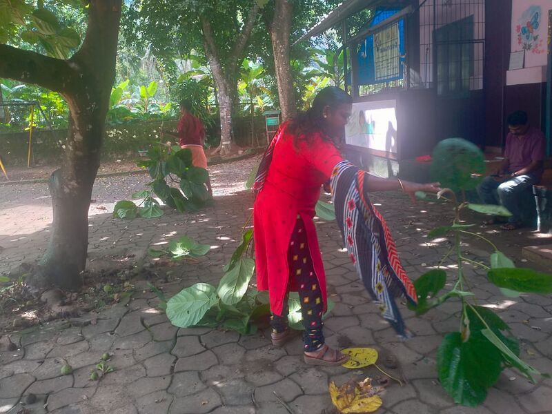 പ്രമാണം:29228 gaga.jpg