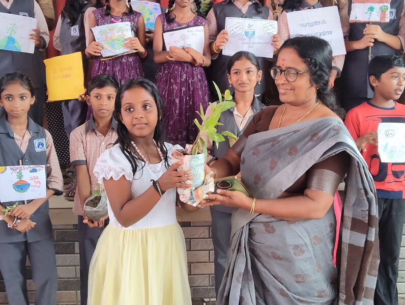 പ്രമാണം:35026 j51.jpg