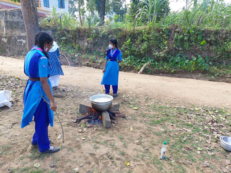 പ്രമാണം:37001 sg14.jpeg