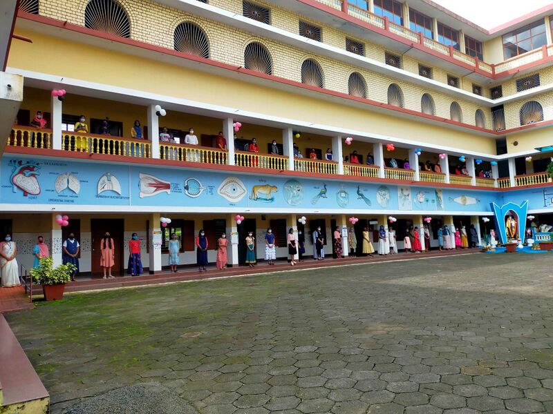 പ്രമാണം:BS21 EKM 28002 12.jpg