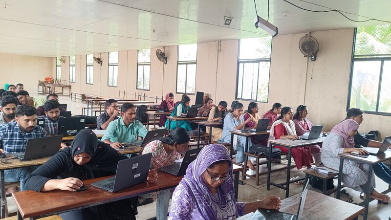 പ്രമാണം:Drcmlp-std-6 aug12-2.jpg