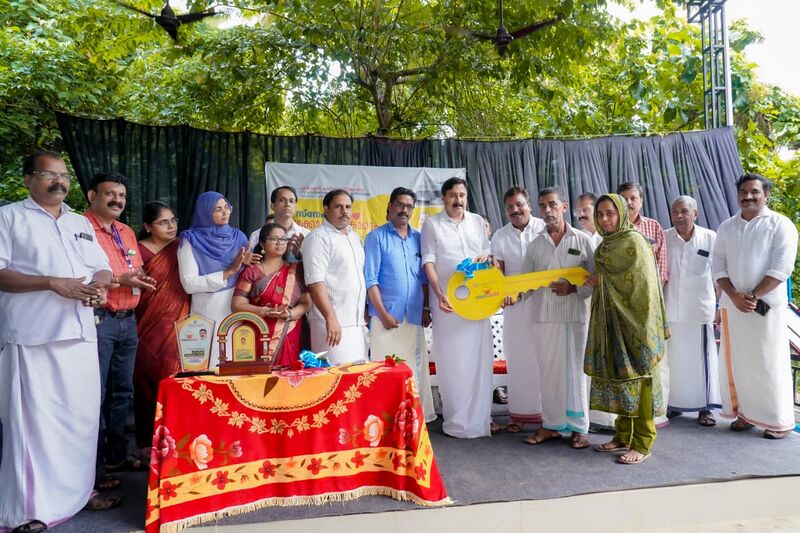 പ്രമാണം:19066 veedu.jpg