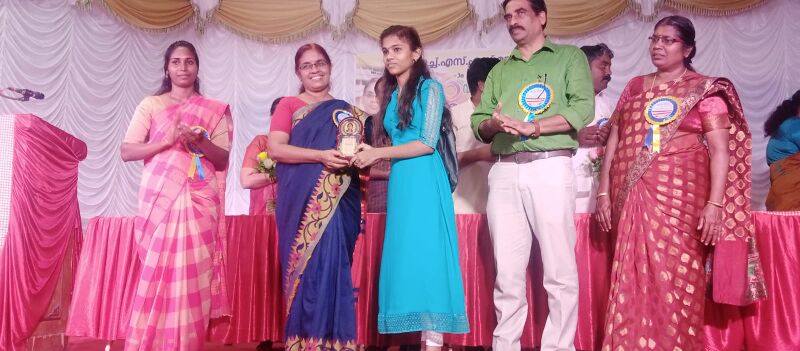 പ്രമാണം:21068 mikavu9.jpeg