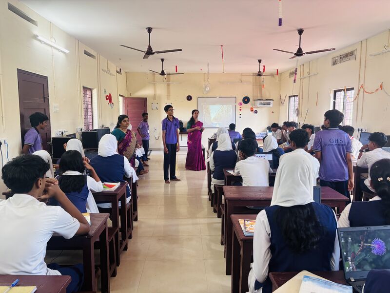 പ്രമാണം:34044-GHSM-ROBOTIC CLASS FOR 10THSTD 2026-10.jpeg