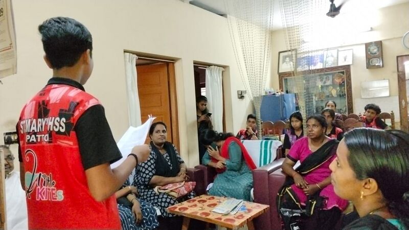 പ്രമാണം:43034 Ammaariyan02.jpeg